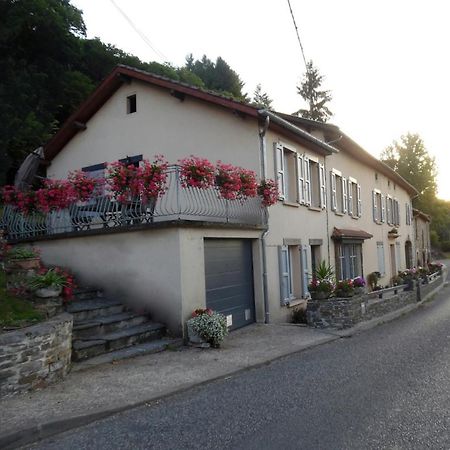Le Pont De Livinhac Hotel Decazeville Exterior foto